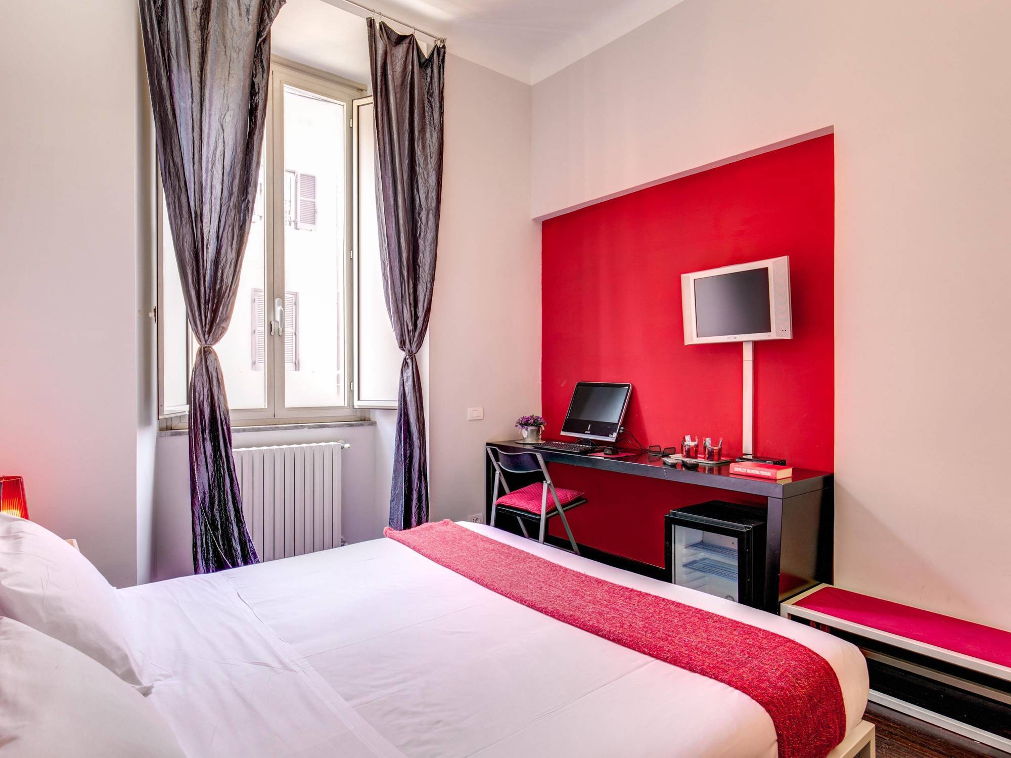 Wrh Suites Rom Exteriör bild