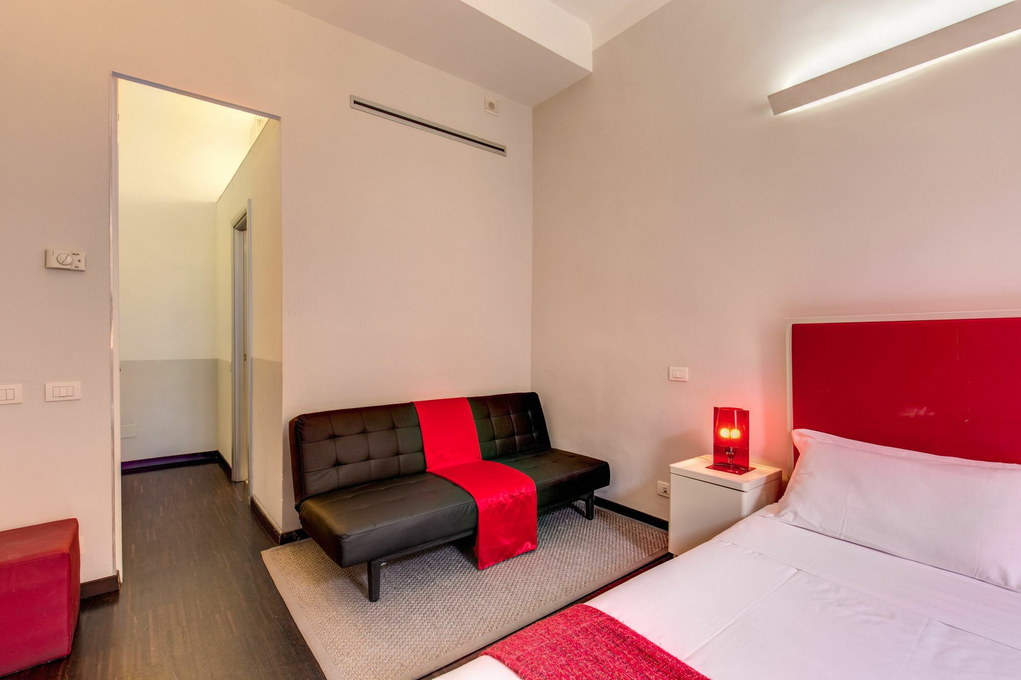 Wrh Suites Rom Exteriör bild
