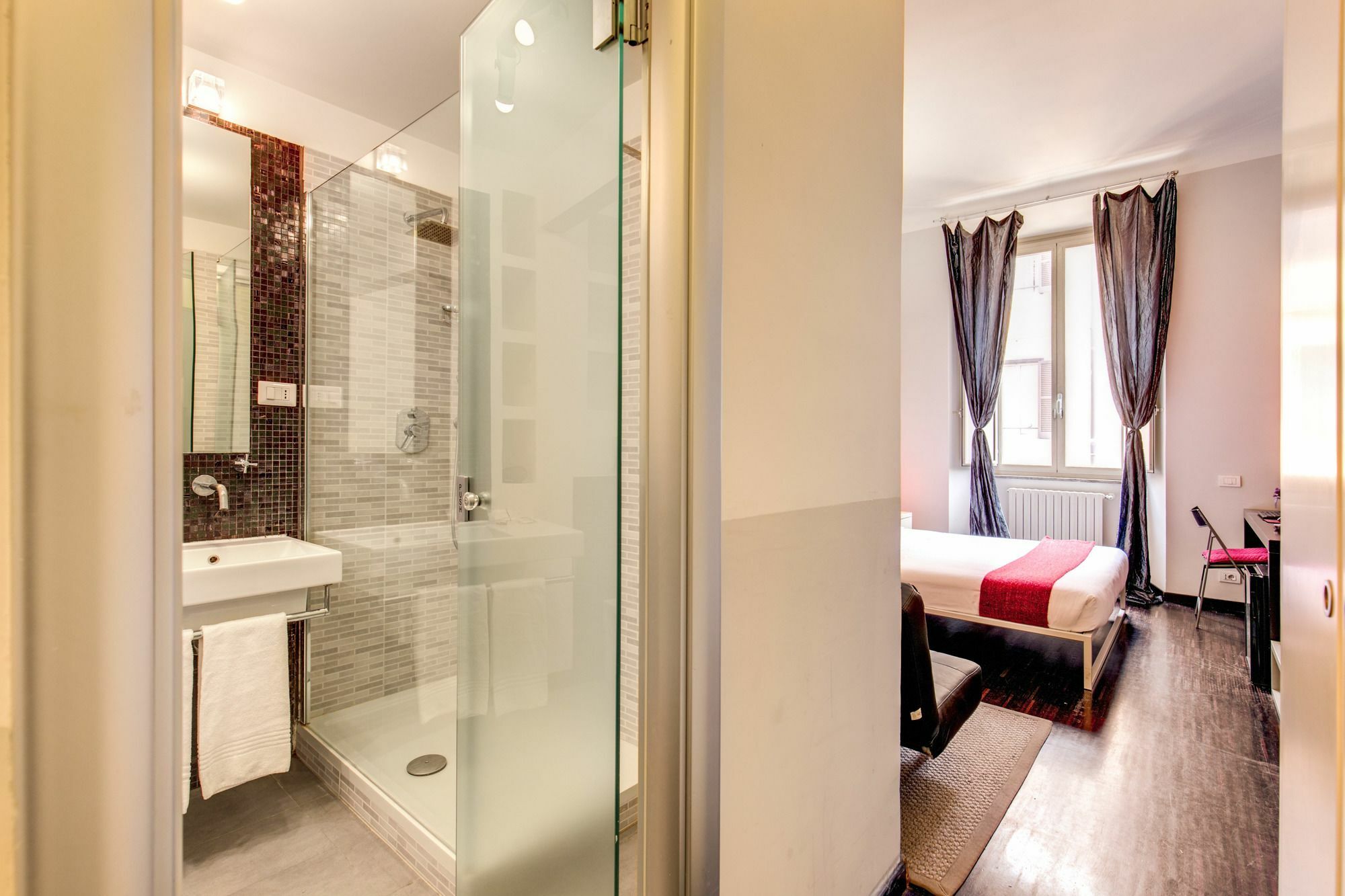Wrh Suites Rom Exteriör bild